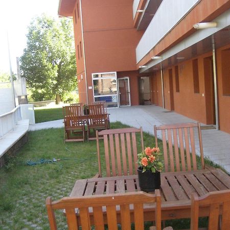 La Faiada Apartment เอลปอนต์ เด ซูเอร์ต ภายนอก รูปภาพ