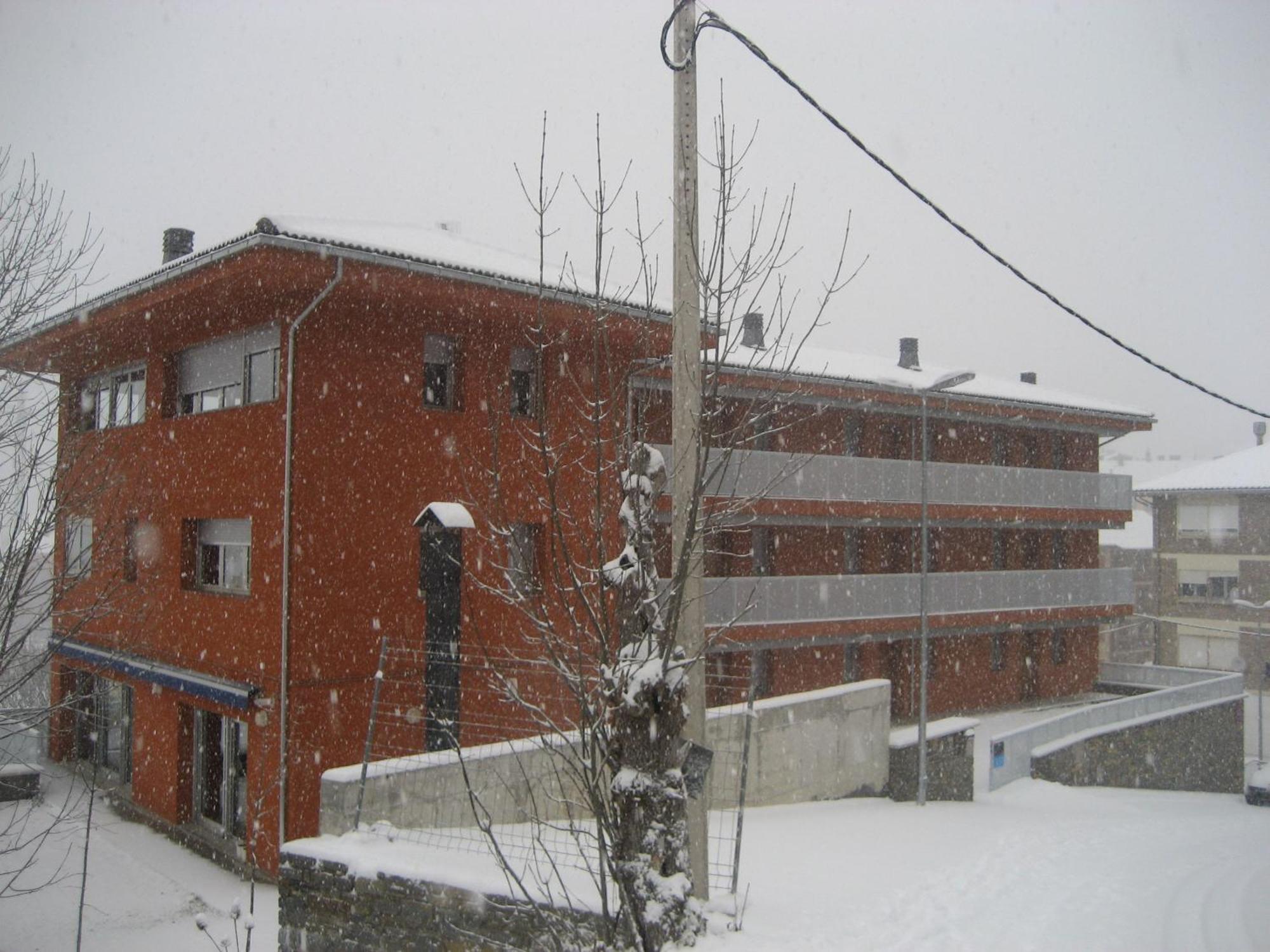 La Faiada Apartment เอลปอนต์ เด ซูเอร์ต ภายนอก รูปภาพ