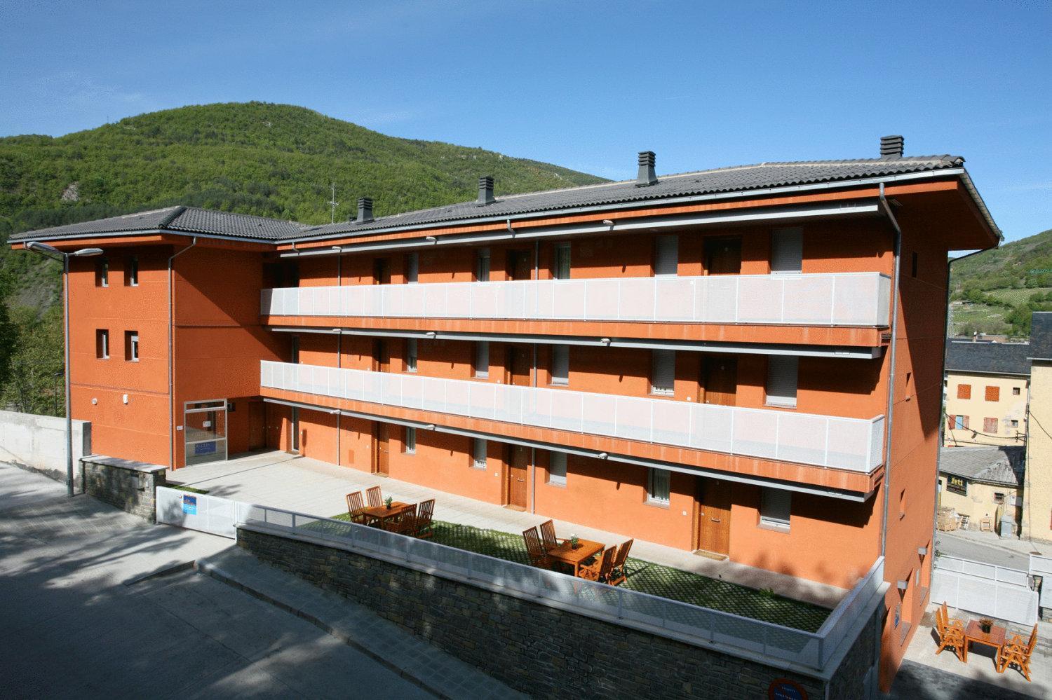 La Faiada Apartment เอลปอนต์ เด ซูเอร์ต ภายนอก รูปภาพ